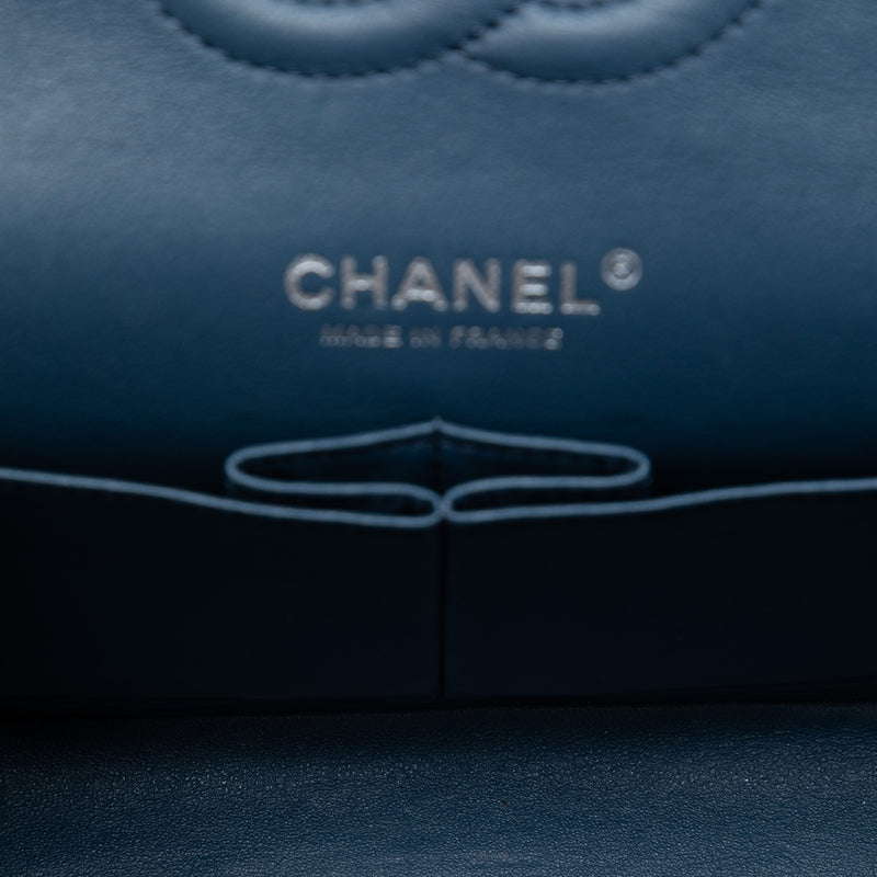 Medium Classic Caviar Double Flap - Image 4