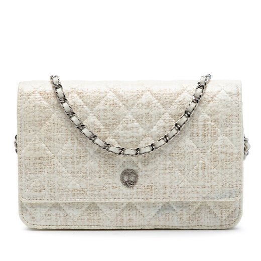 CC Coated Tweed Wallet On Chain - Image 1