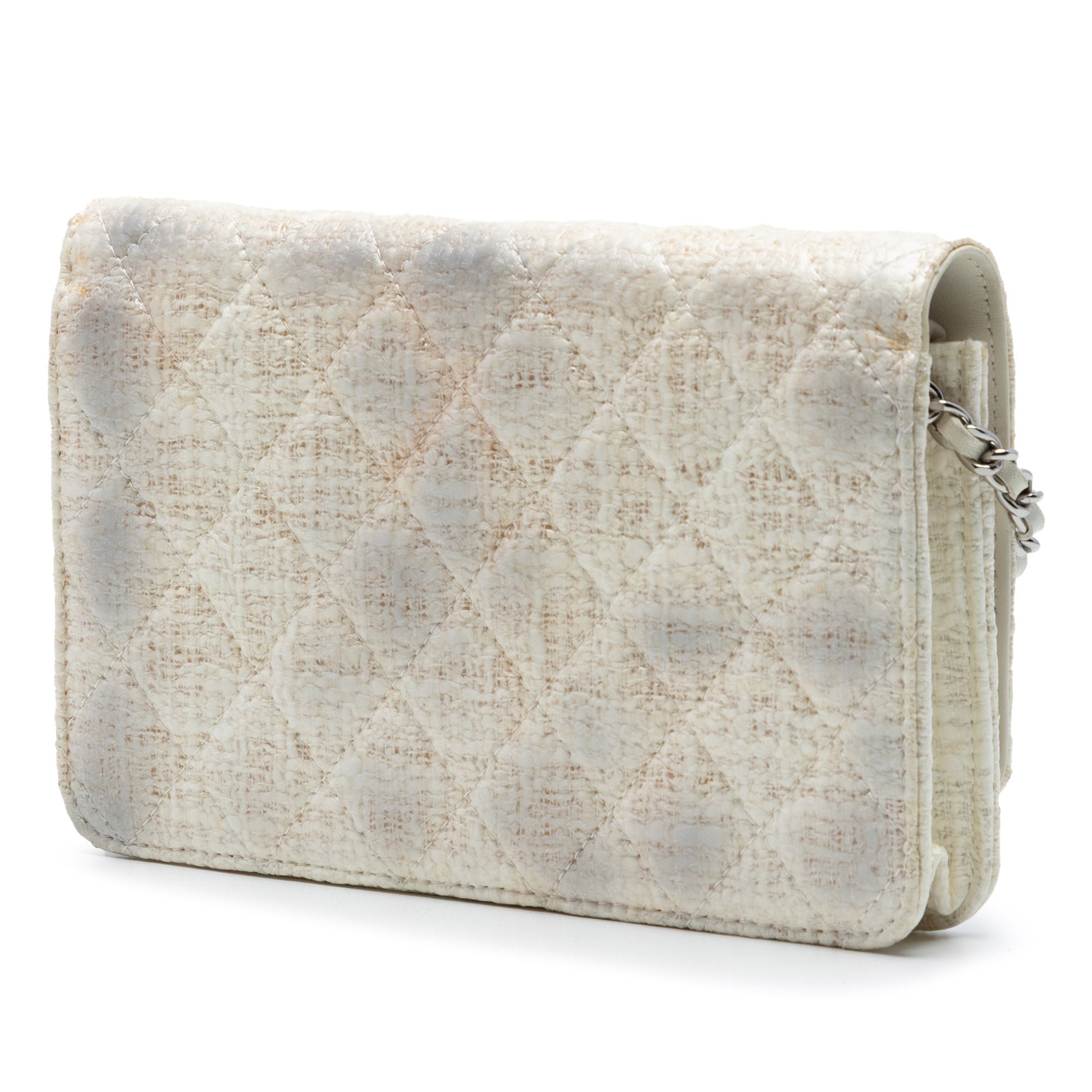 CC Coated Tweed Wallet On Chain - Image 2