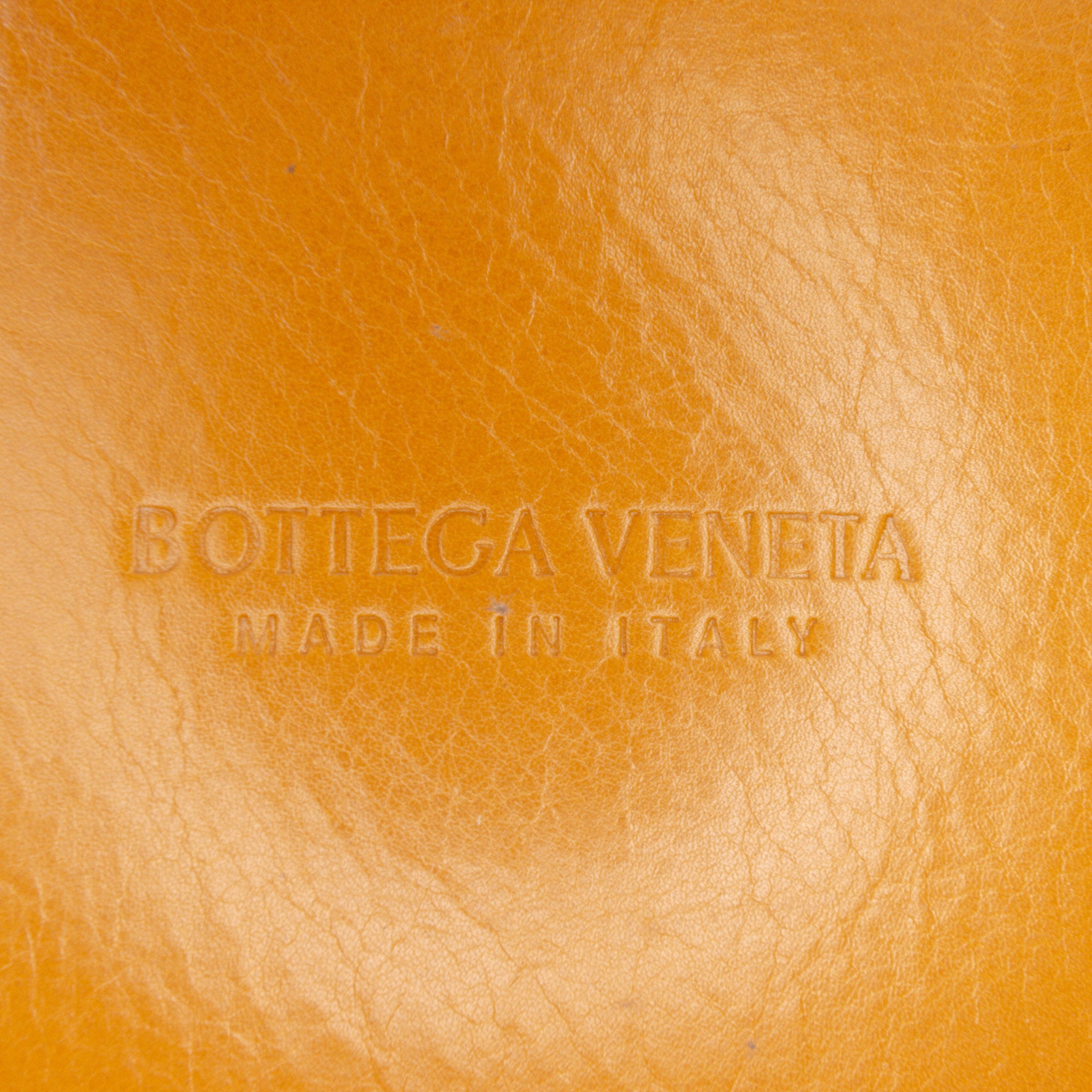 Small Calfskin Intreccio Kalimero Bucket Bag - Image 8