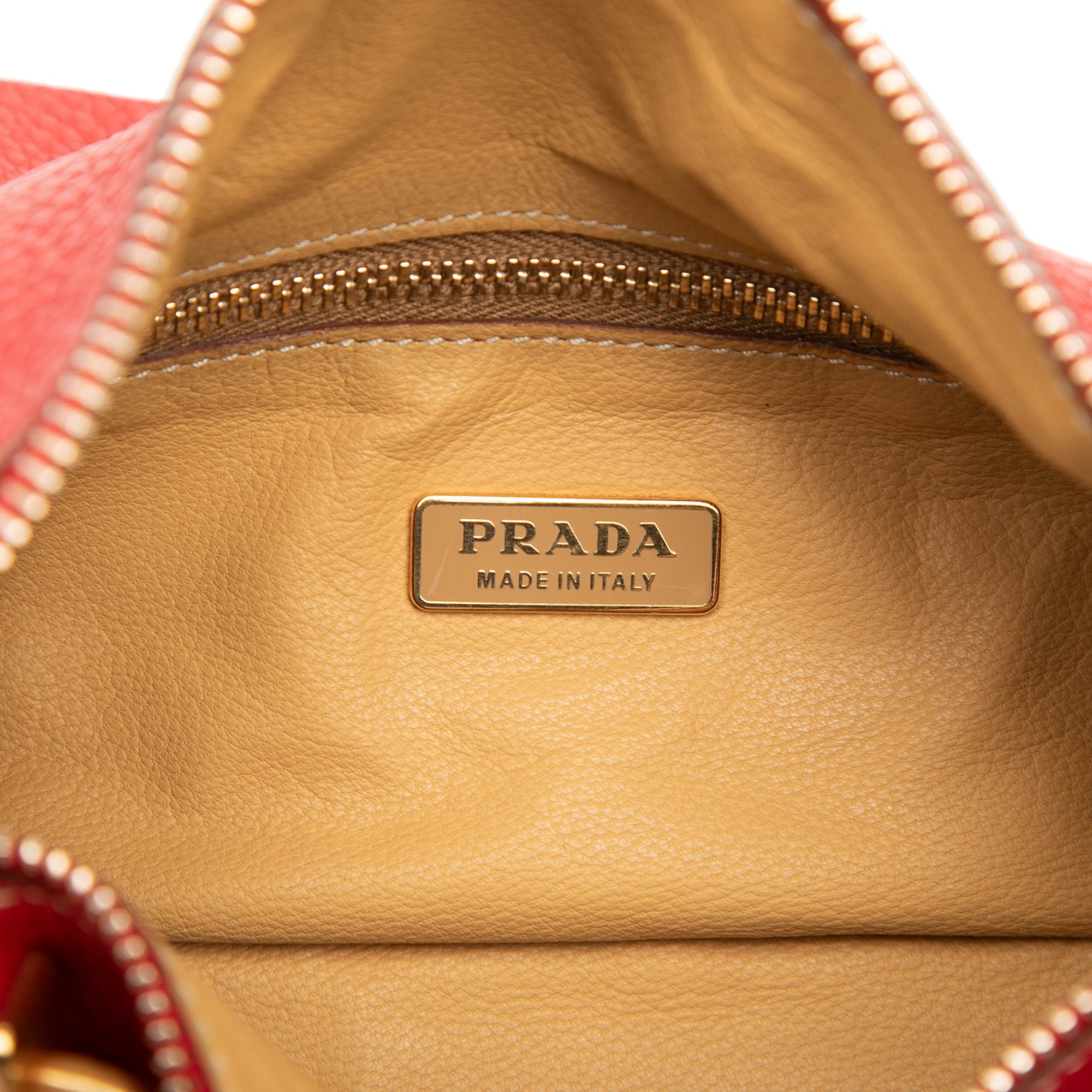 Vitello Daino Shoulder Bag - Image 5