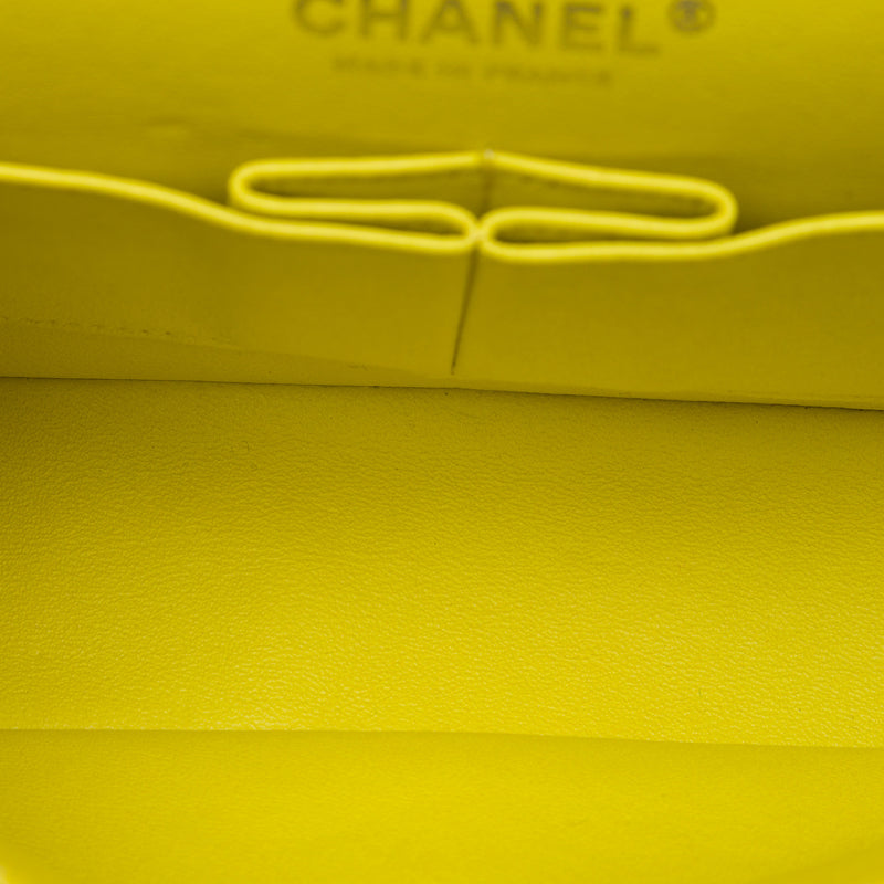 Medium Classic Velvet Double Flap - Image 4