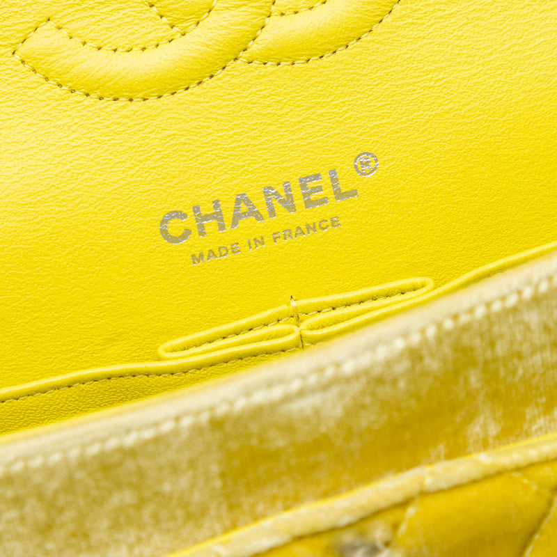 Medium Classic Velvet Double Flap - Image 5