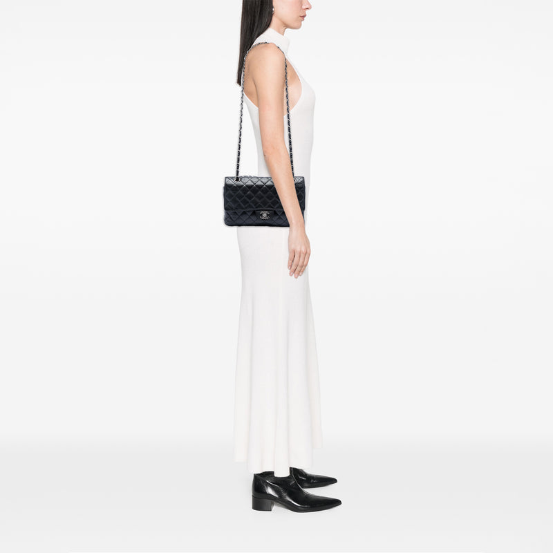 Medium Classic Caviar Double Flap - Image 5