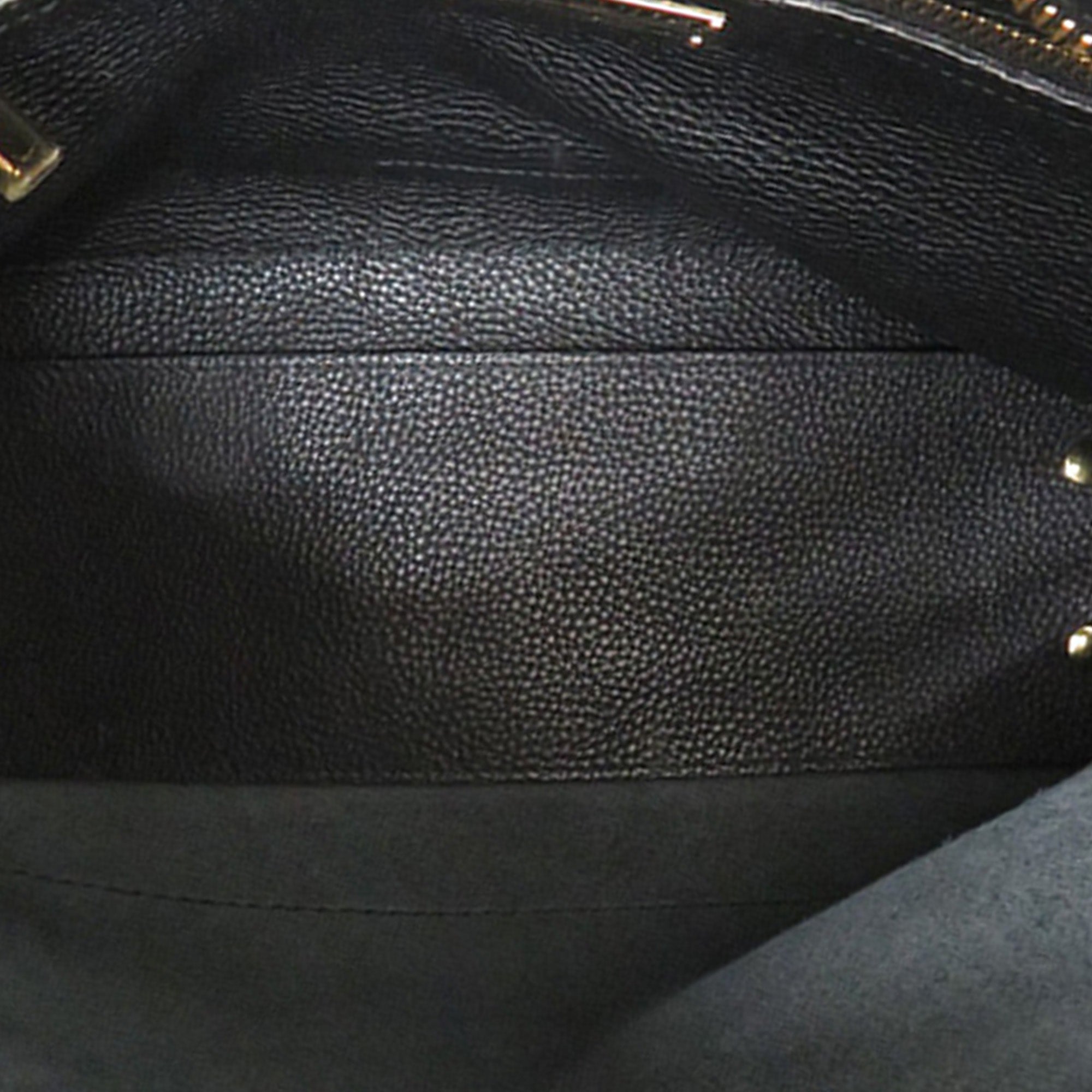Pebbled Leather Ally Hobo - Image 4