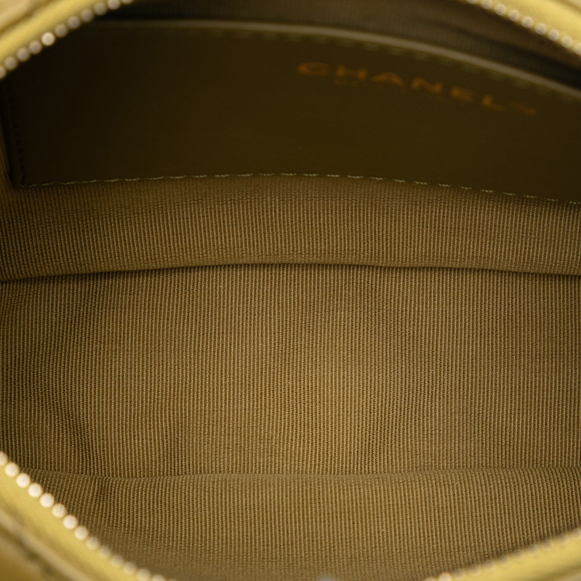 Paris Dakar Quilted Lambskin Mixed Chain Hobo - Image 4