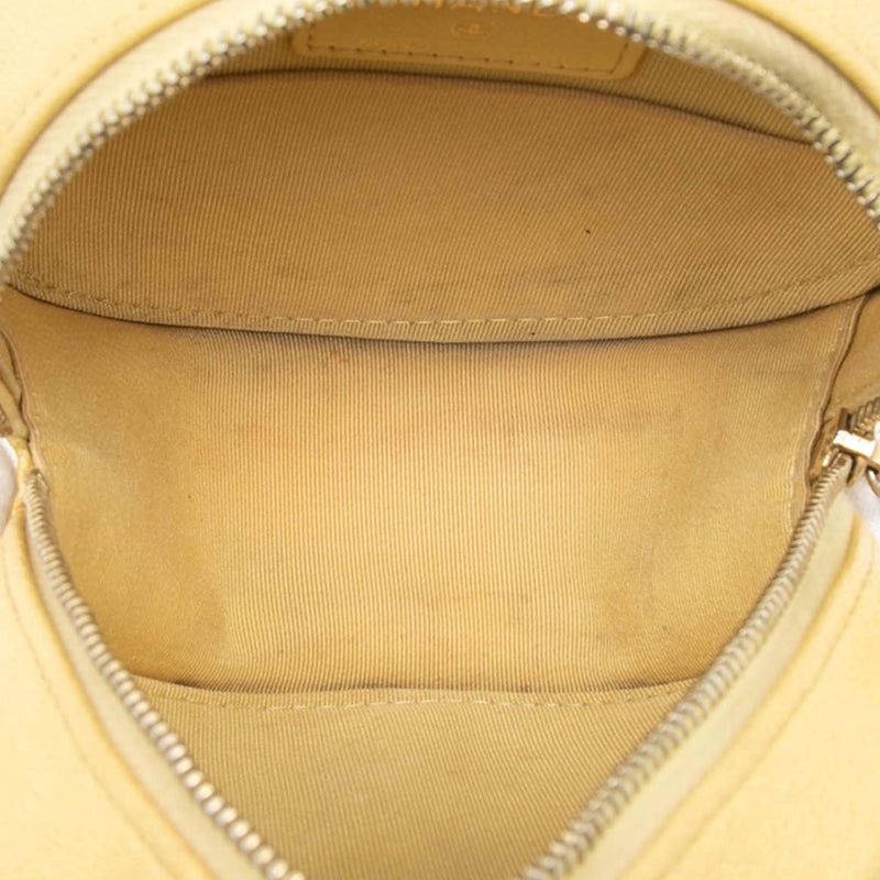 CC Quilted Caviar Round Clutch With Chain - Image 4