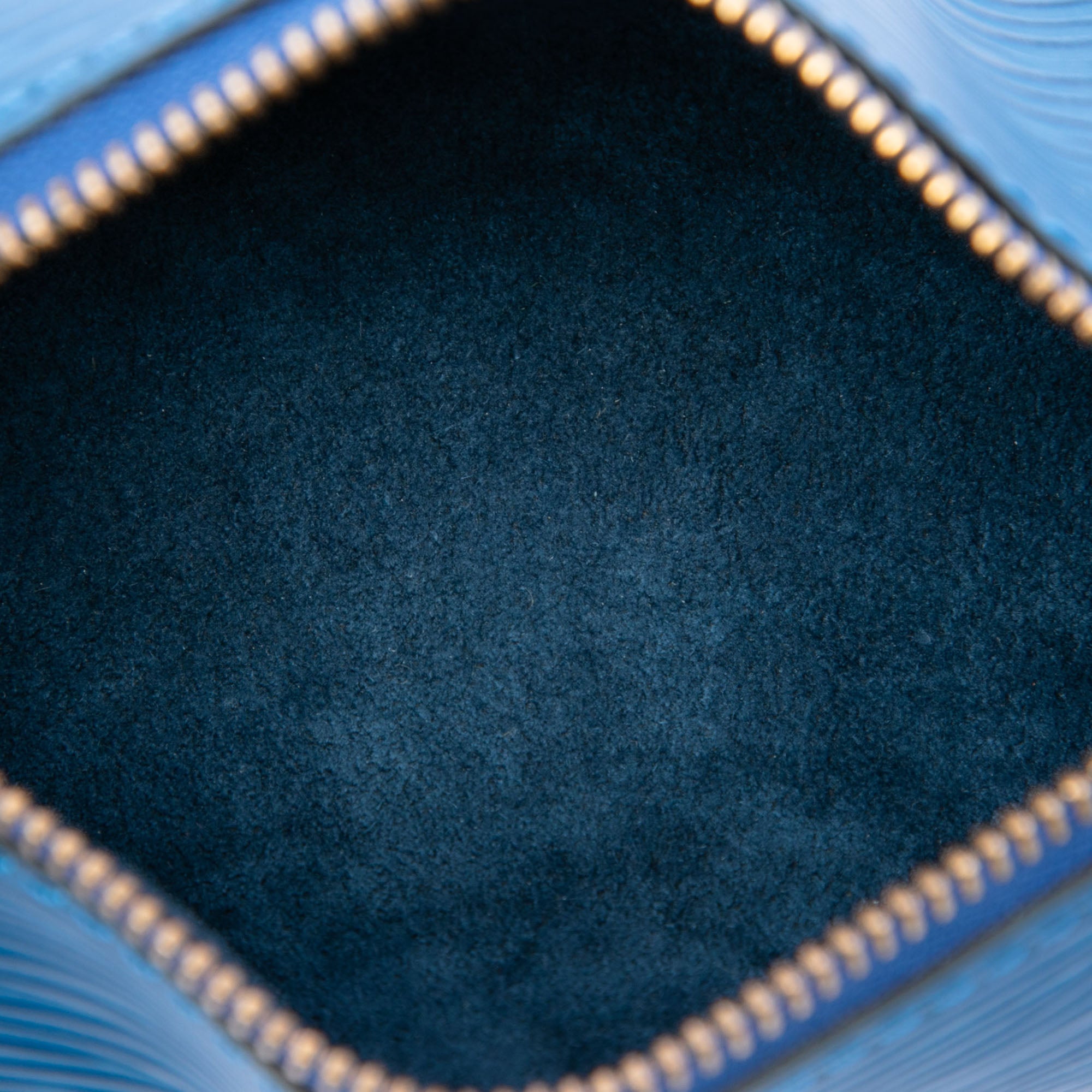 Epi Pochette Papillon - Image 4