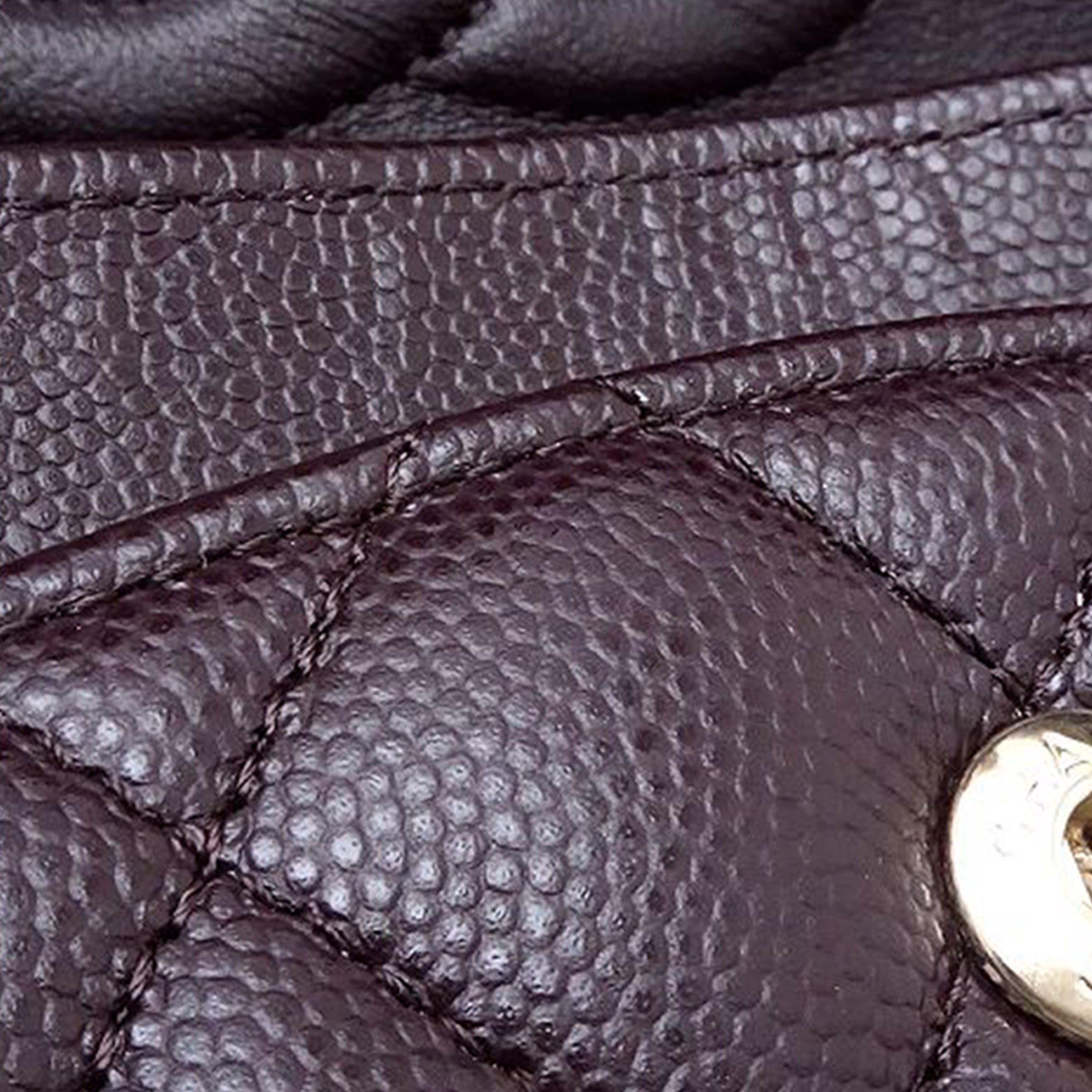 Medium Classic Caviar Double Flap - Image 12