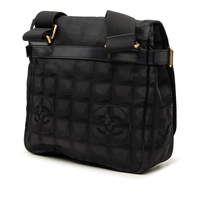 New Travel Line Nylon Messenger Bag - Image 2
