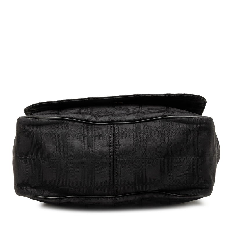 New Travel Line Nylon Messenger Bag - Image 3