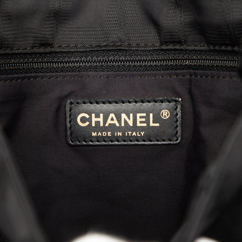 New Travel Line Nylon Messenger Bag - Image 5