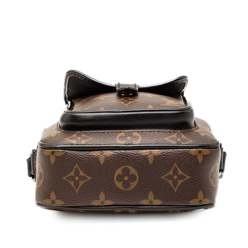Monogram Macassar Christopher Wearable - Image 3