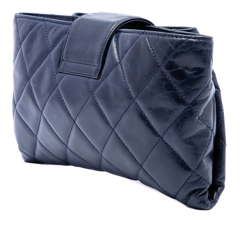 Quilted Glazed Calfskin Coco Pleats Chain Clutch - Image 2