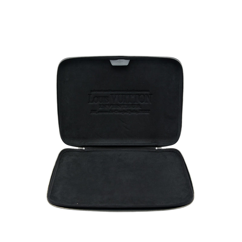 Damier Graphite Horizon Laptop Sleeve - Image 4