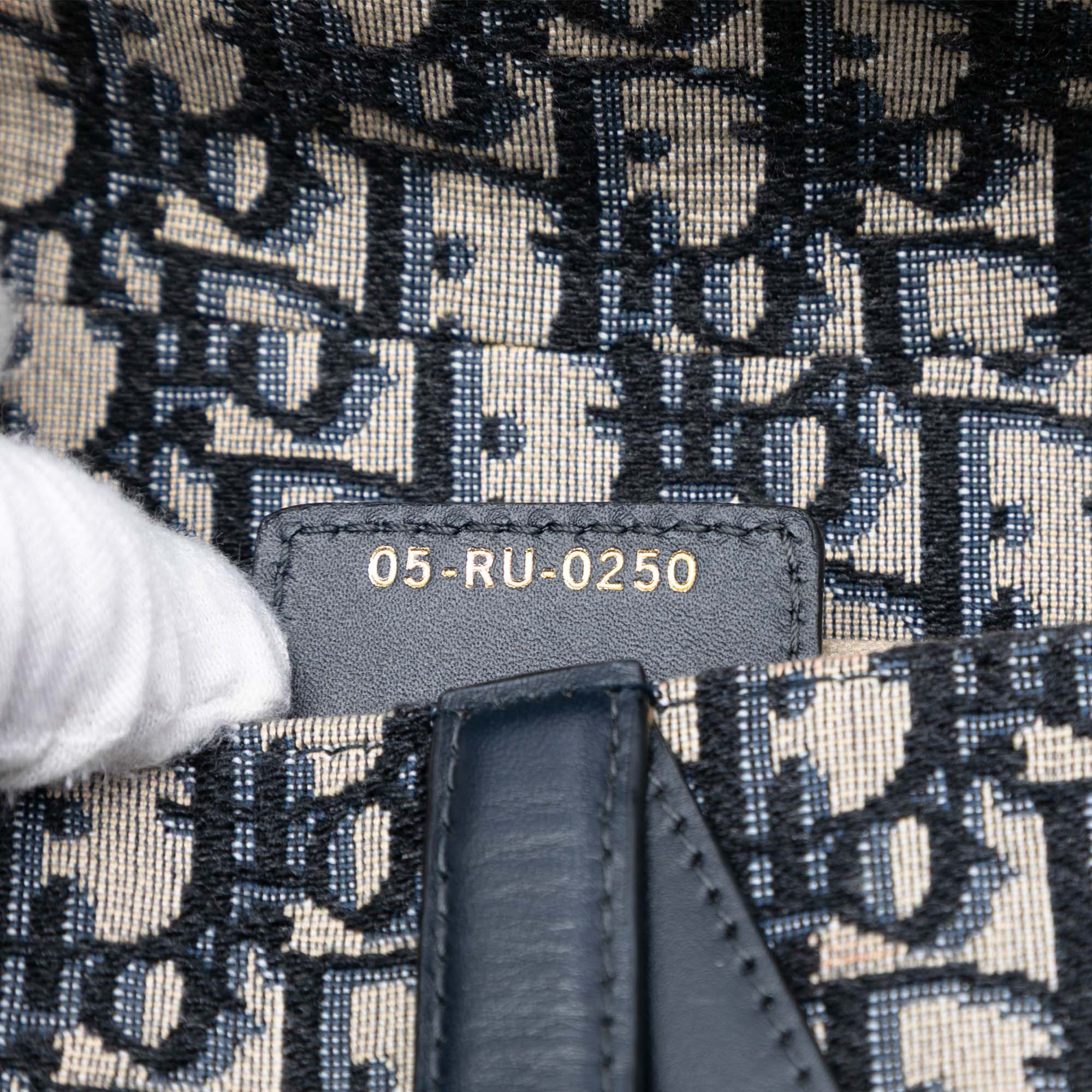 Oblique Canvas Saddle Bag - Image 6