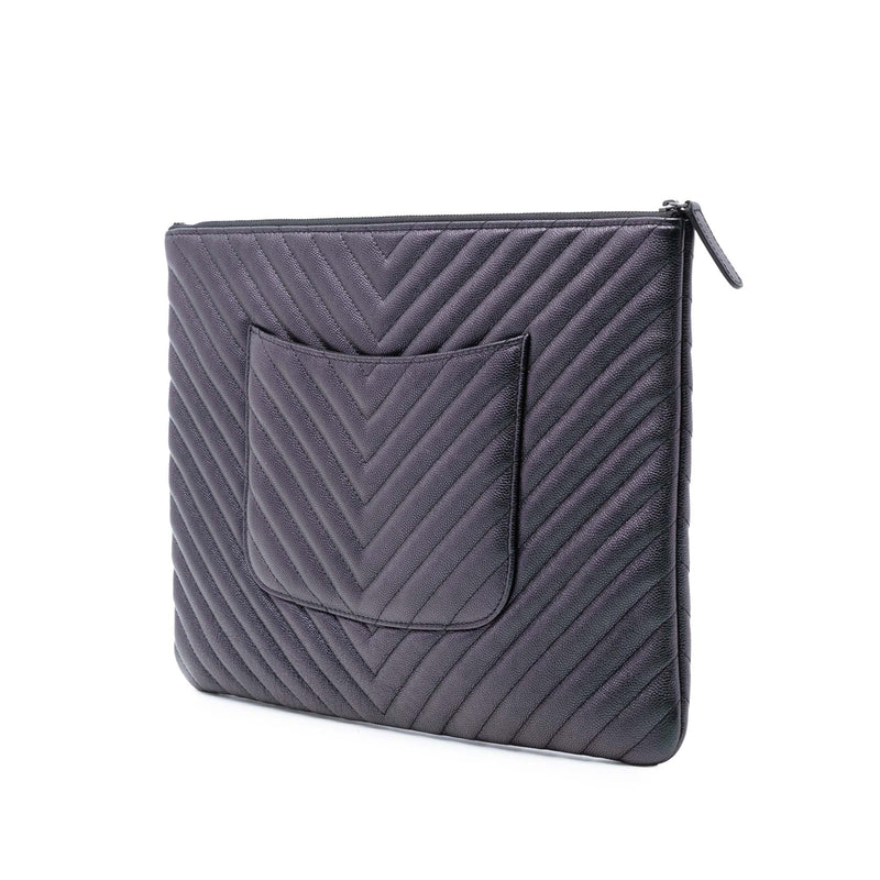 Large CC Chevron Iridescent Caviar O Case Clutch - Image 2