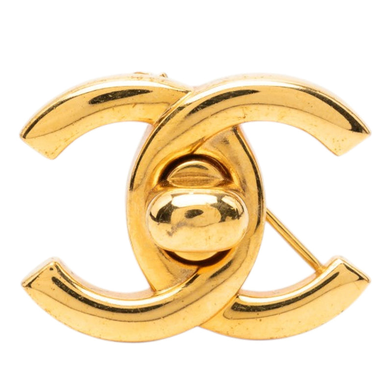 CC Gold Plated Turn Lock Brooch