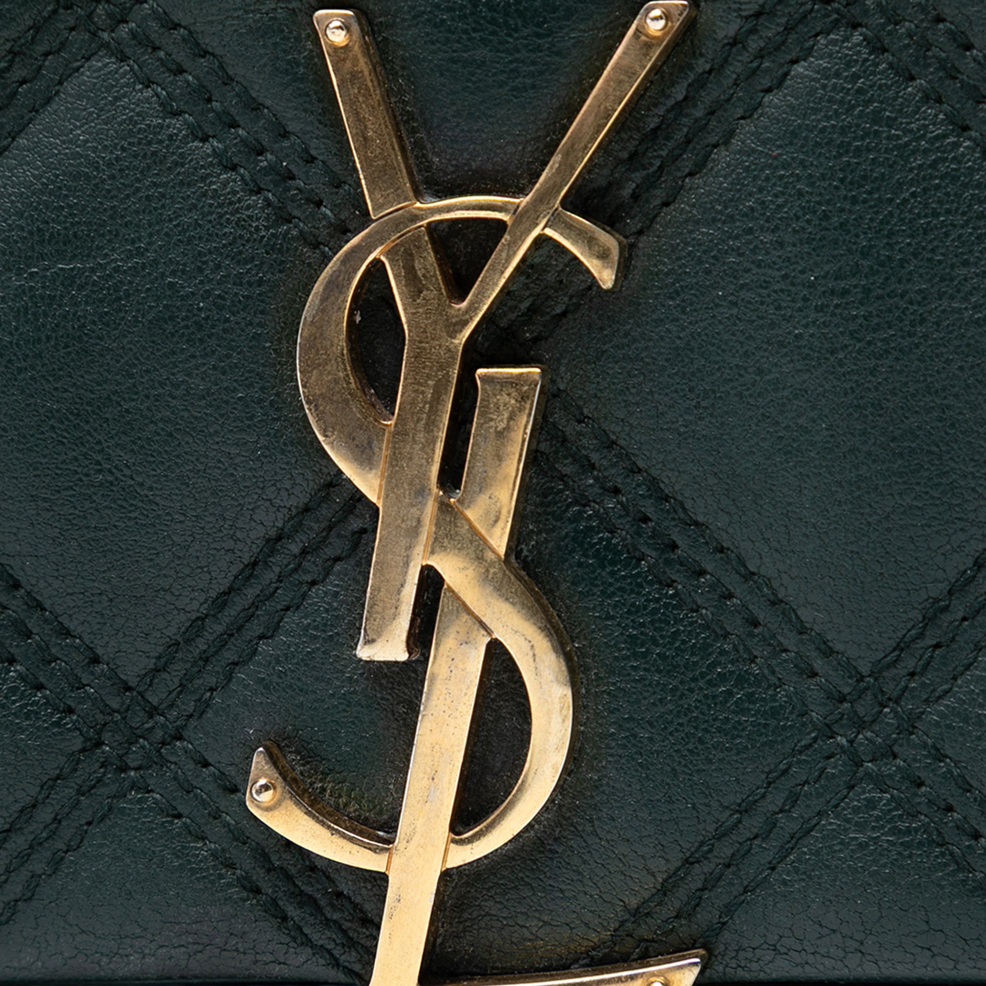 Quilted Lambskin Diamond Becky Chain Wallet - Image 5
