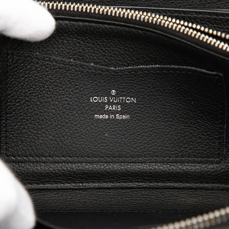 Leather Lockme Zippy Wallet - Image 5