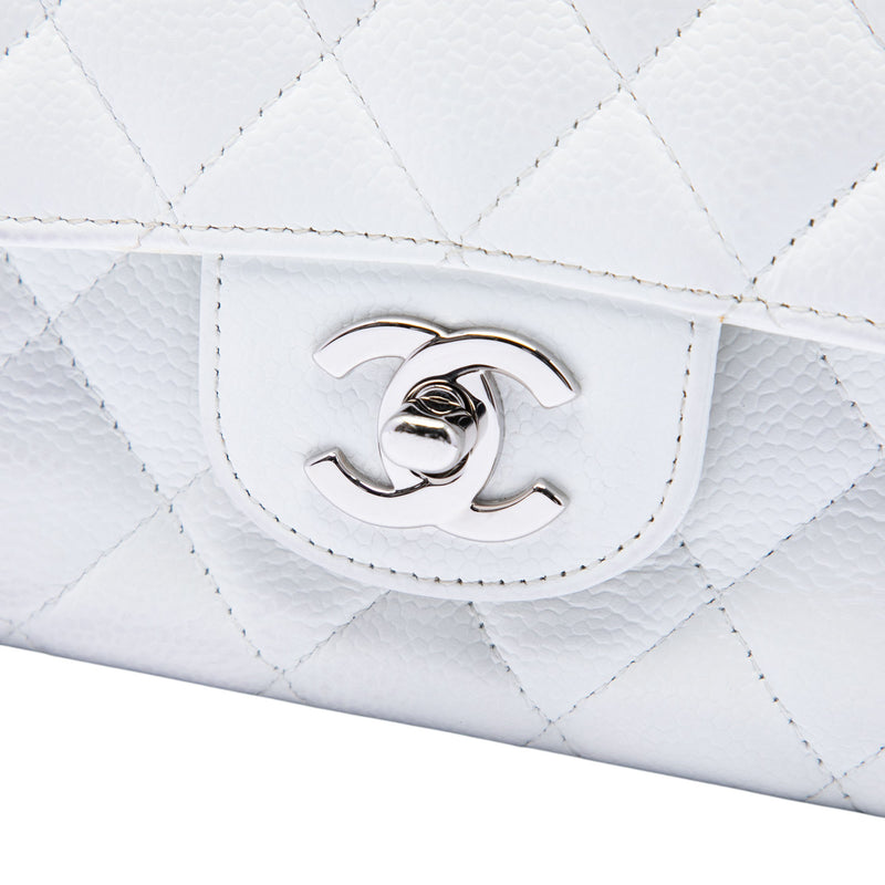 Medium Classic Caviar Double Flap - Image 5