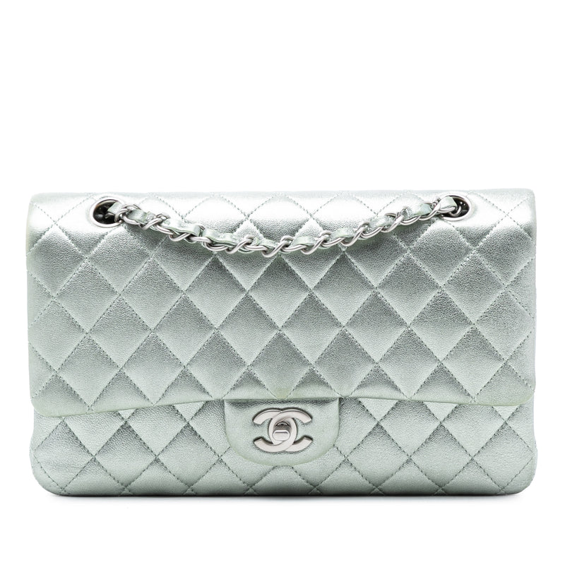 Medium Classic Metallic Lambskin Double Flap