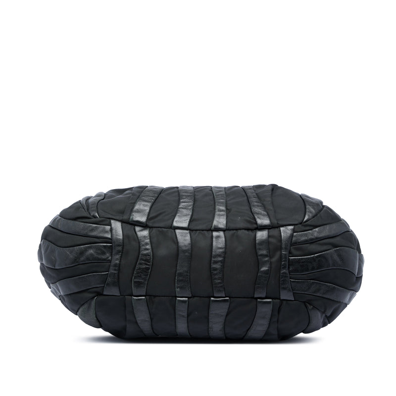 Tessuto Nappa Waves Handbag - Image 3