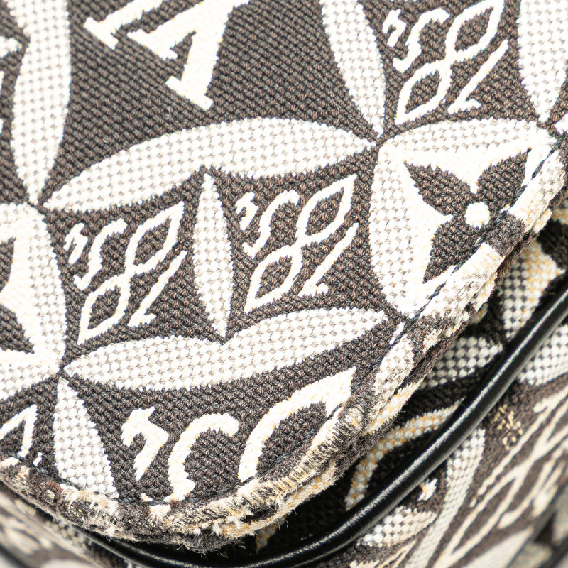 Since 1854 Pochette Metis - Image 11