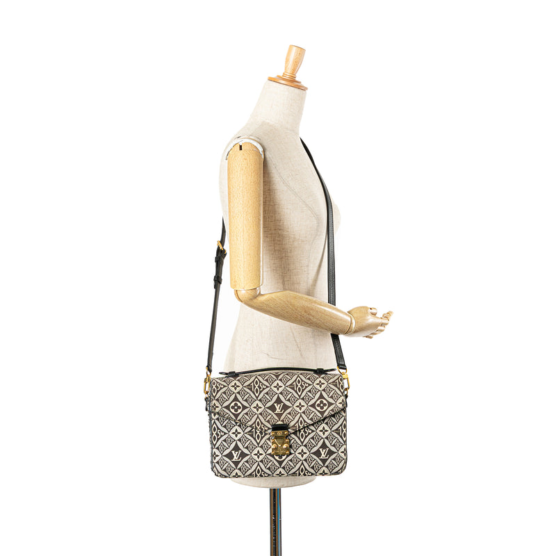 Since 1854 Pochette Metis - Image 12