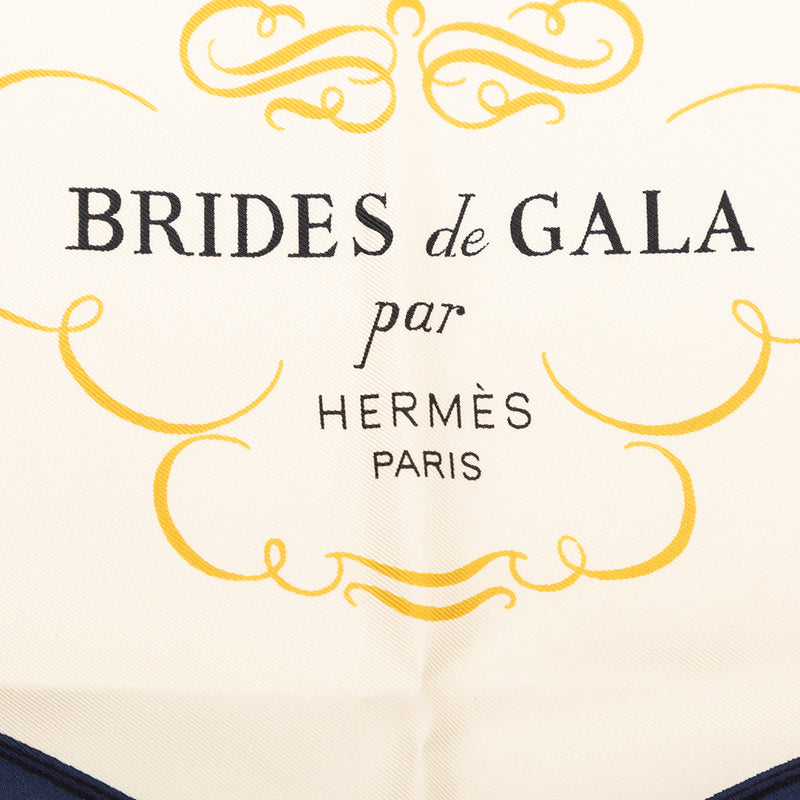 Brides de Gala Silk Scarf 90 - Image 3