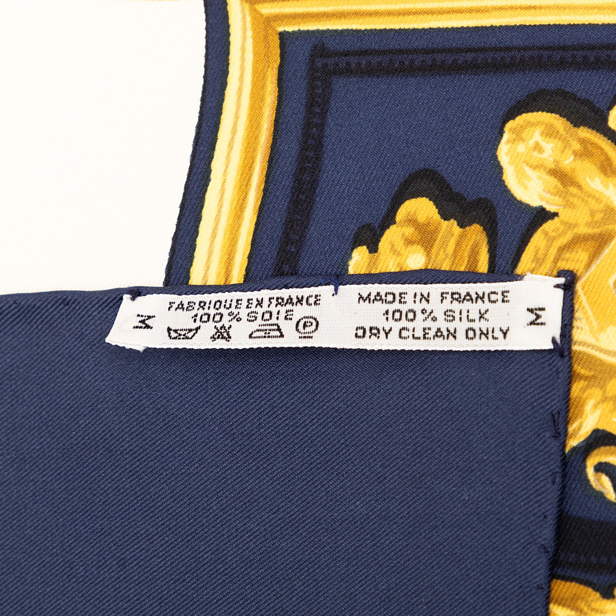 Brides de Gala Silk Scarf 90 - Image 5