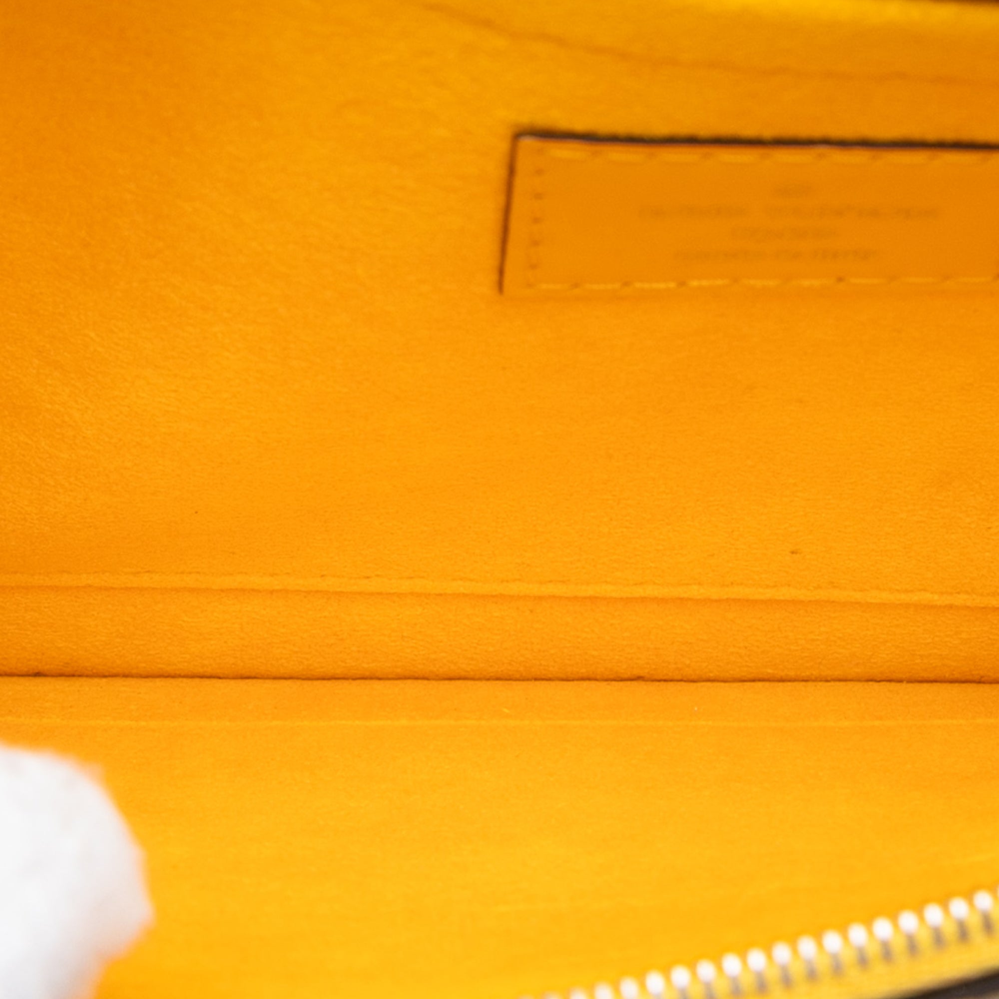 Epi Neverfull Pouch - Image 4