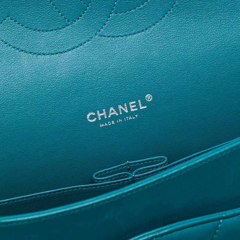 Maxi Classic Lambskin Double Flap - Image 5