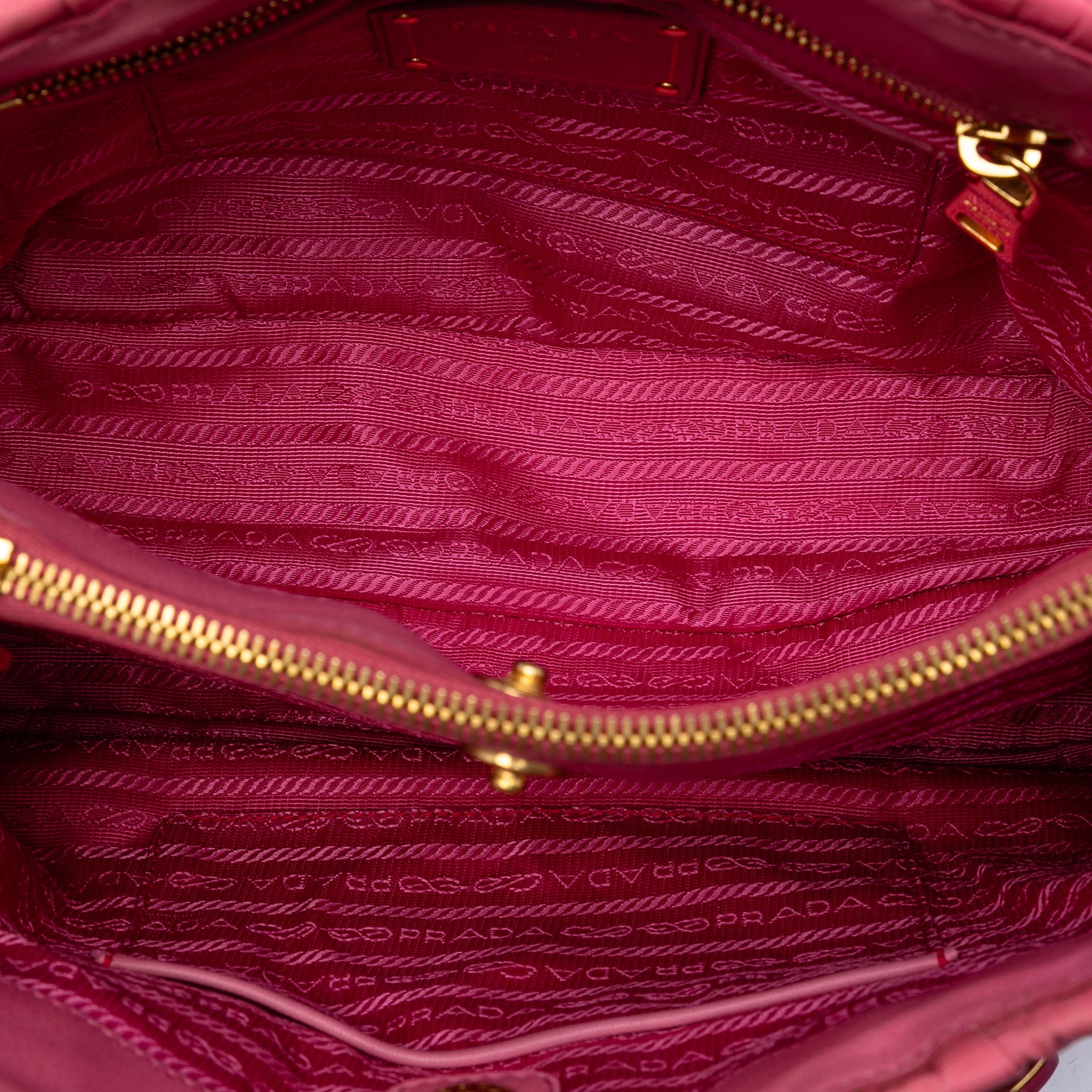Tessuto Gaufre Satchel - Image 4