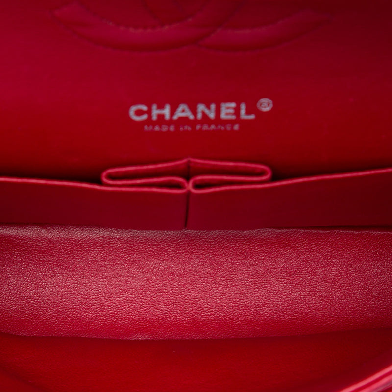 Medium Classic Lambskin Double Flap - Image 4