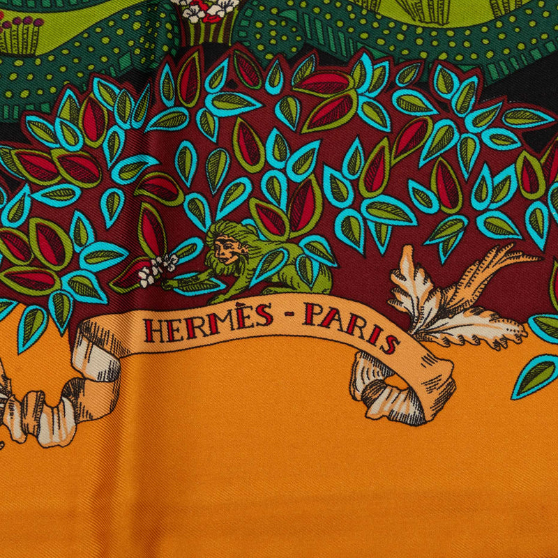 Le Paradis du Roy Silk Scarf 90 - Image 4