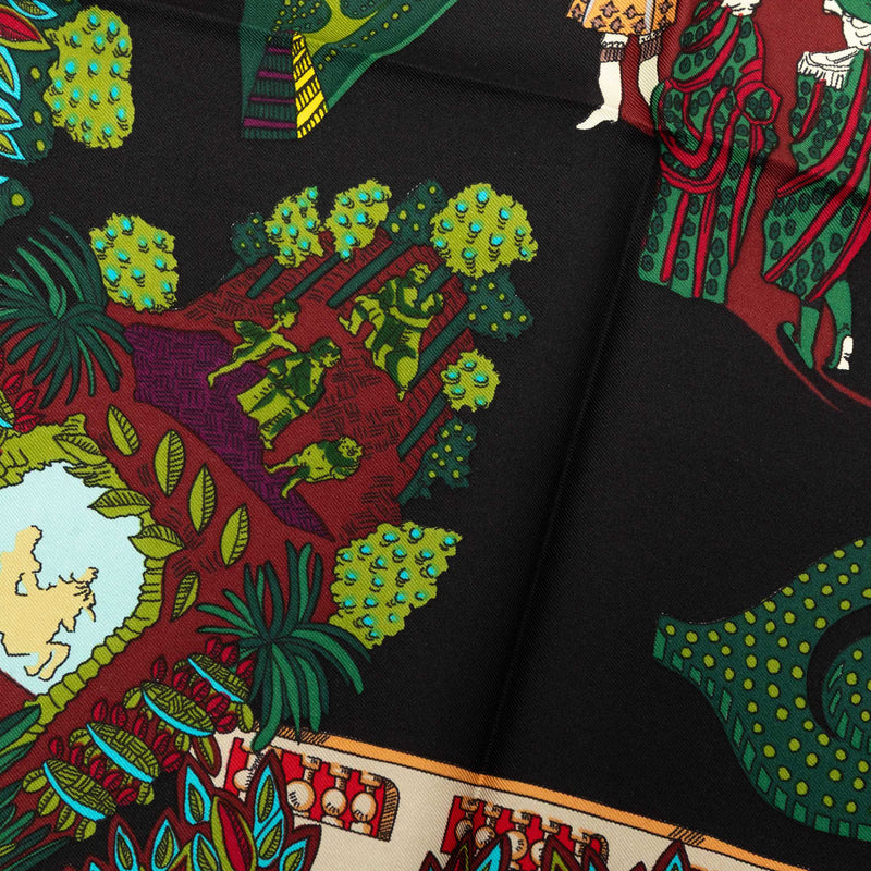 Le Paradis du Roy Silk Scarf 90 - Image 5