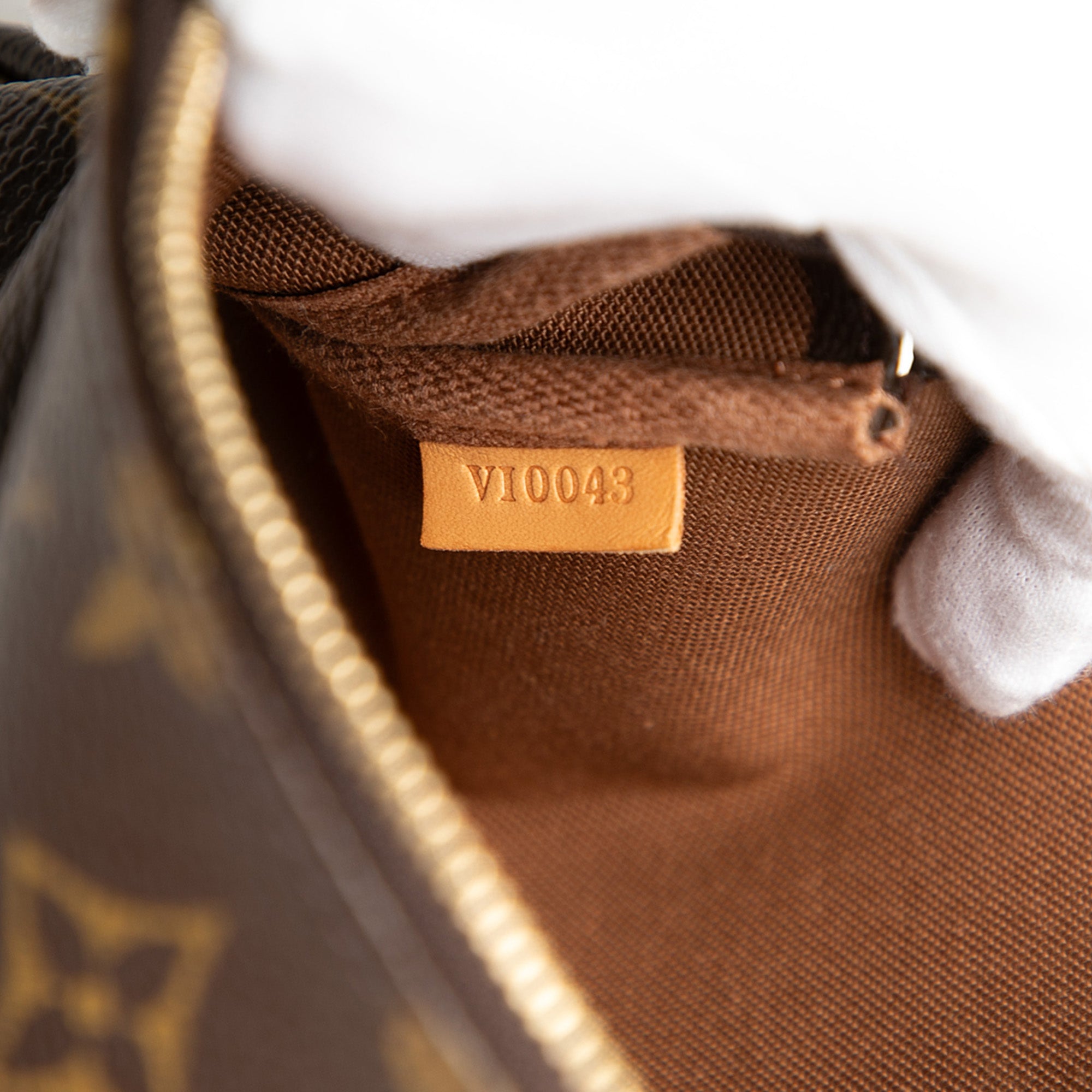 Monogram Pochette Accessoires - Image 6