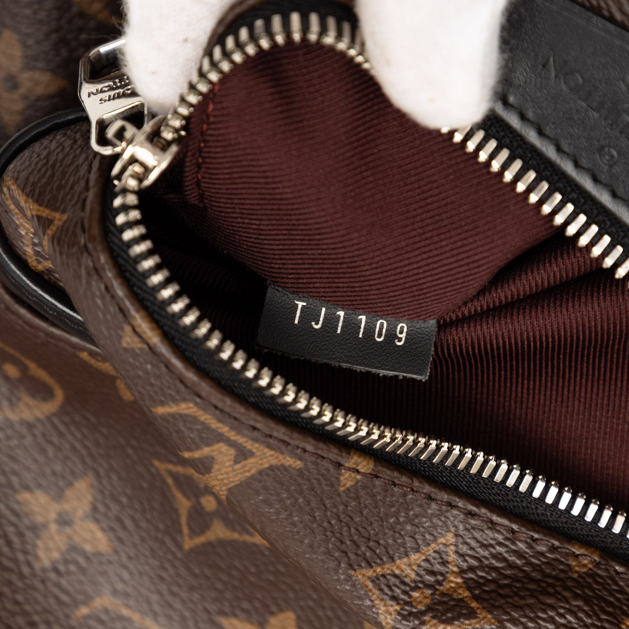 Monogram Macassar Josh - Image 6