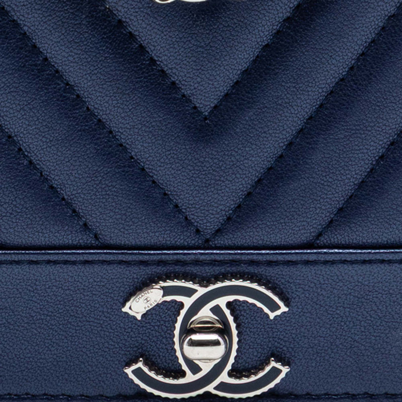 Chevron Sheepskin Mademoiselle Vintage Wallet On Chain - Image 7