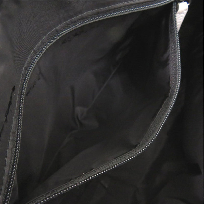 GG Canvas Handbag - Image 7