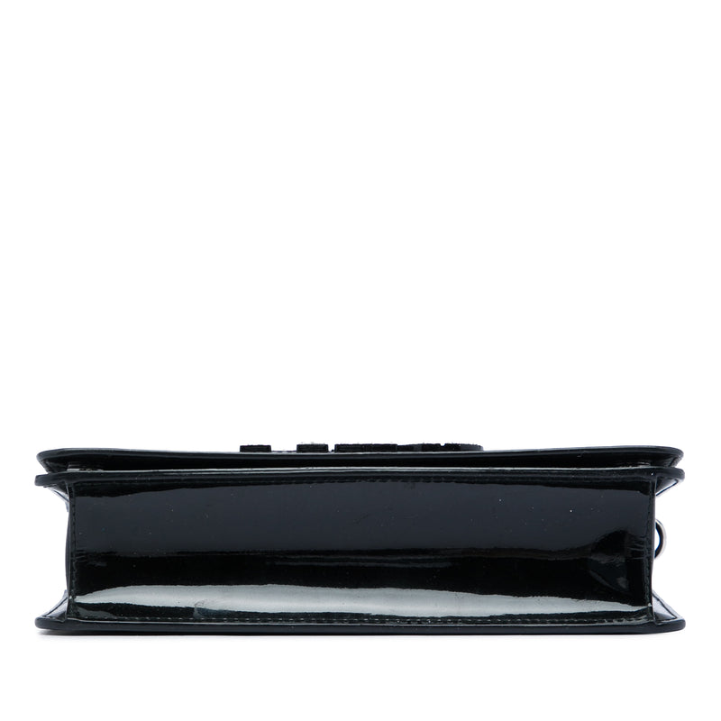 Patent Crystal Embellished Logo Wallet On Chain - Image 3