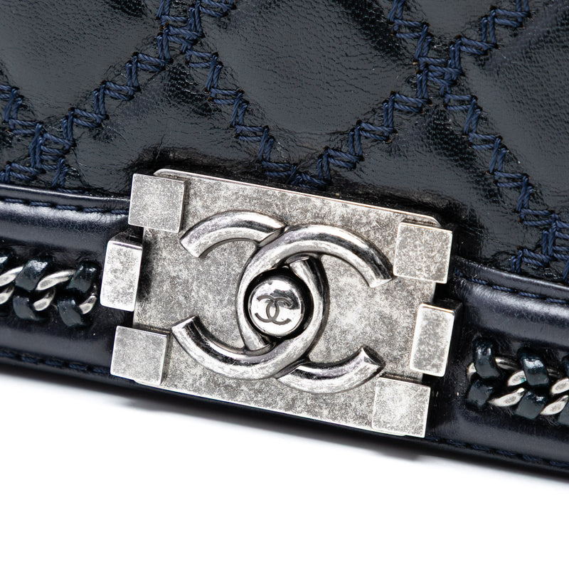 Old Medium Quilted Calfskin Whipstitch Chain Around Boy Top Handle Flap - Image 5