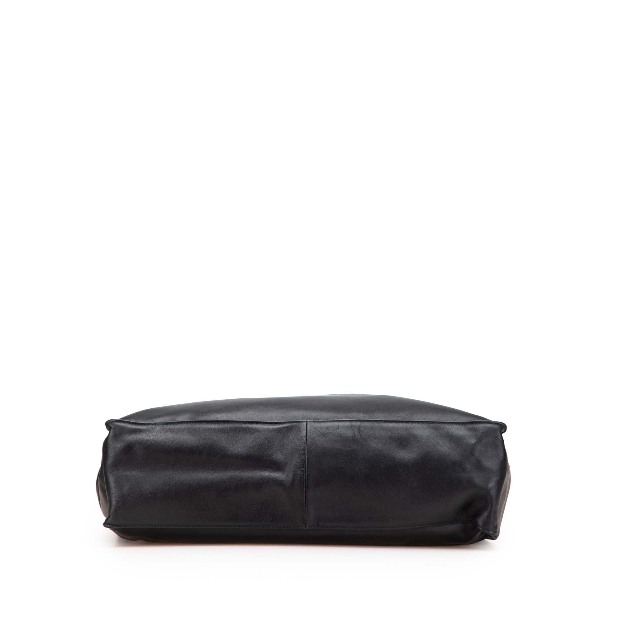 CC Lambskin Tote - Image 3