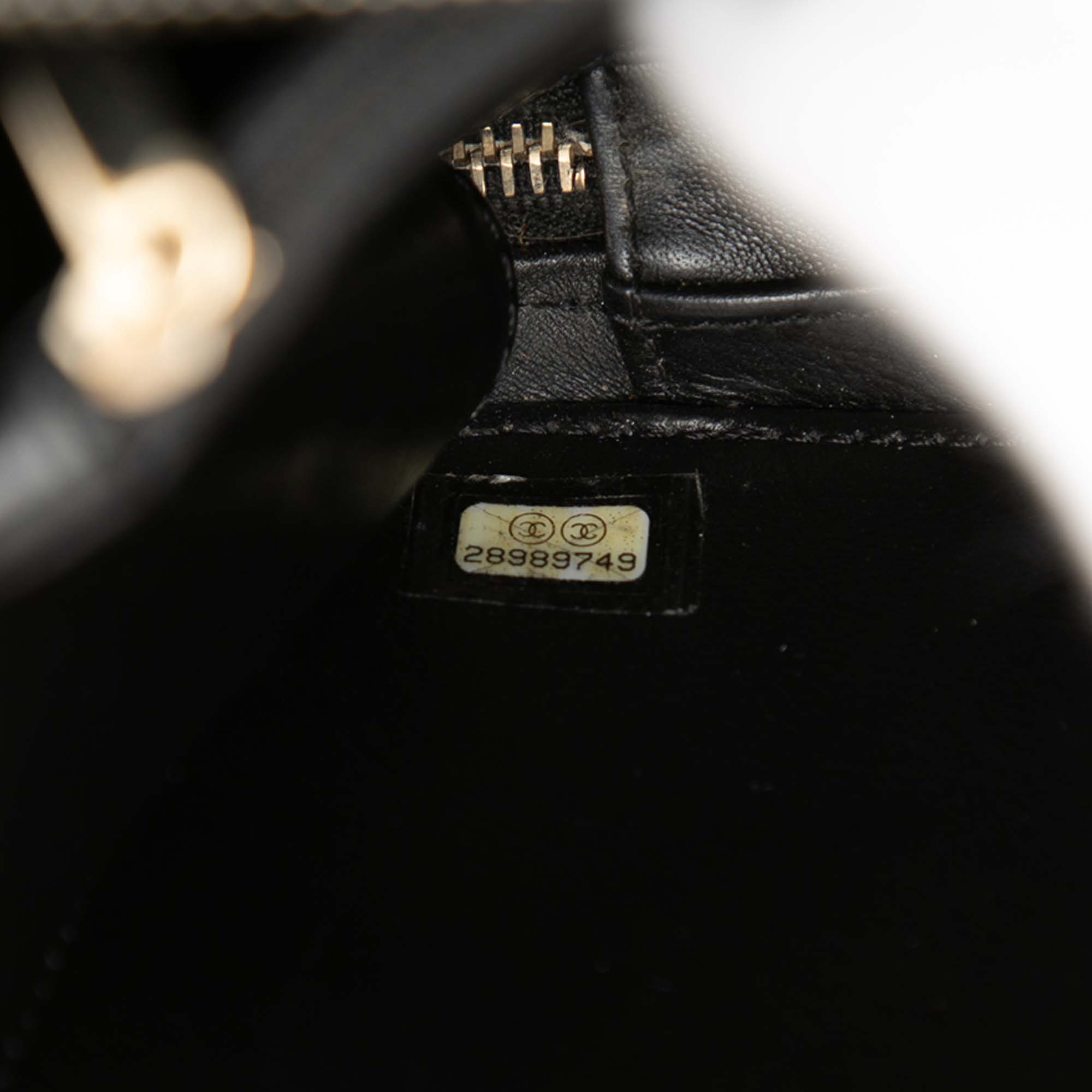 Medium Caviar CC Filigree Vanity Case - Image 6