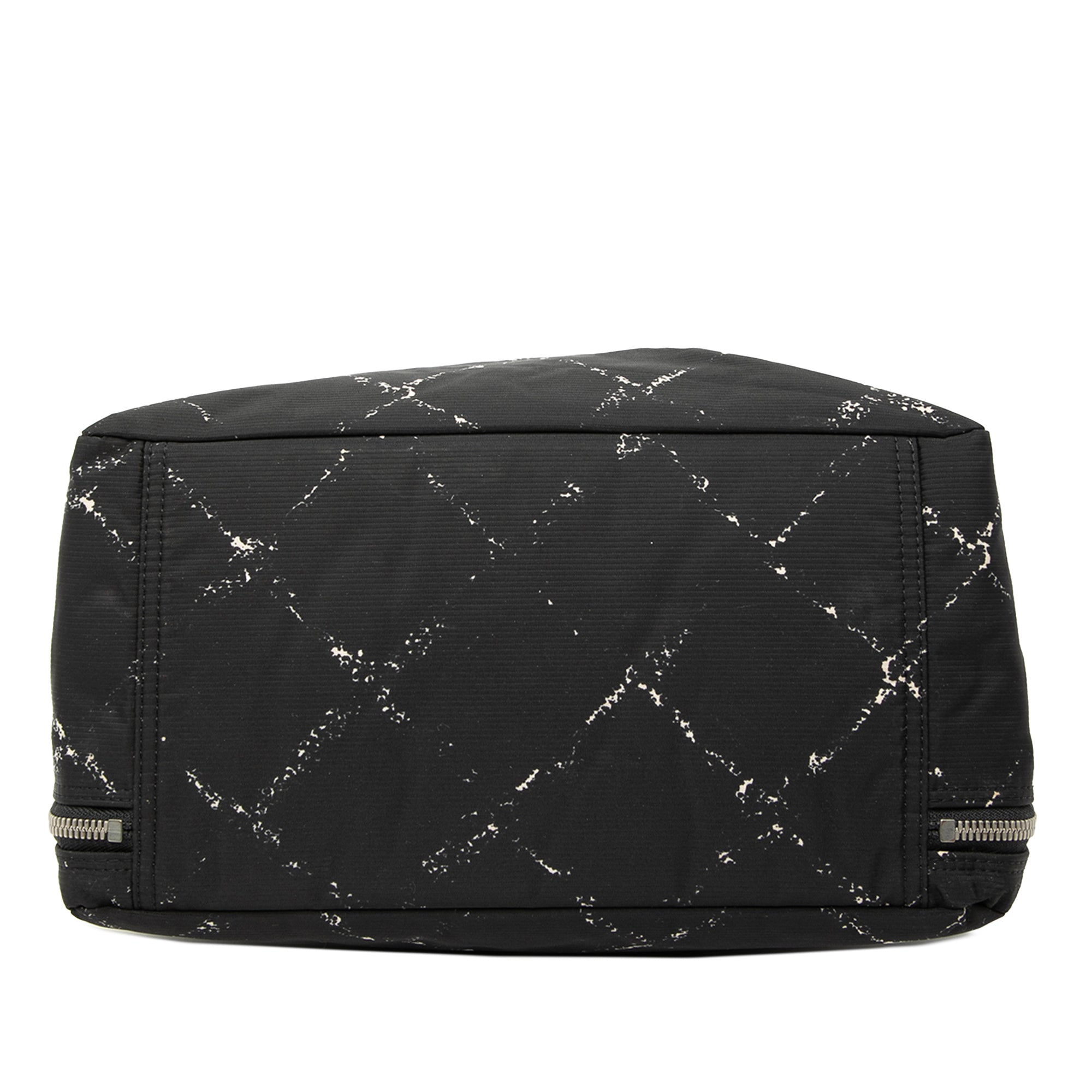 Old Travel Line Nylon Handbag - Image 3