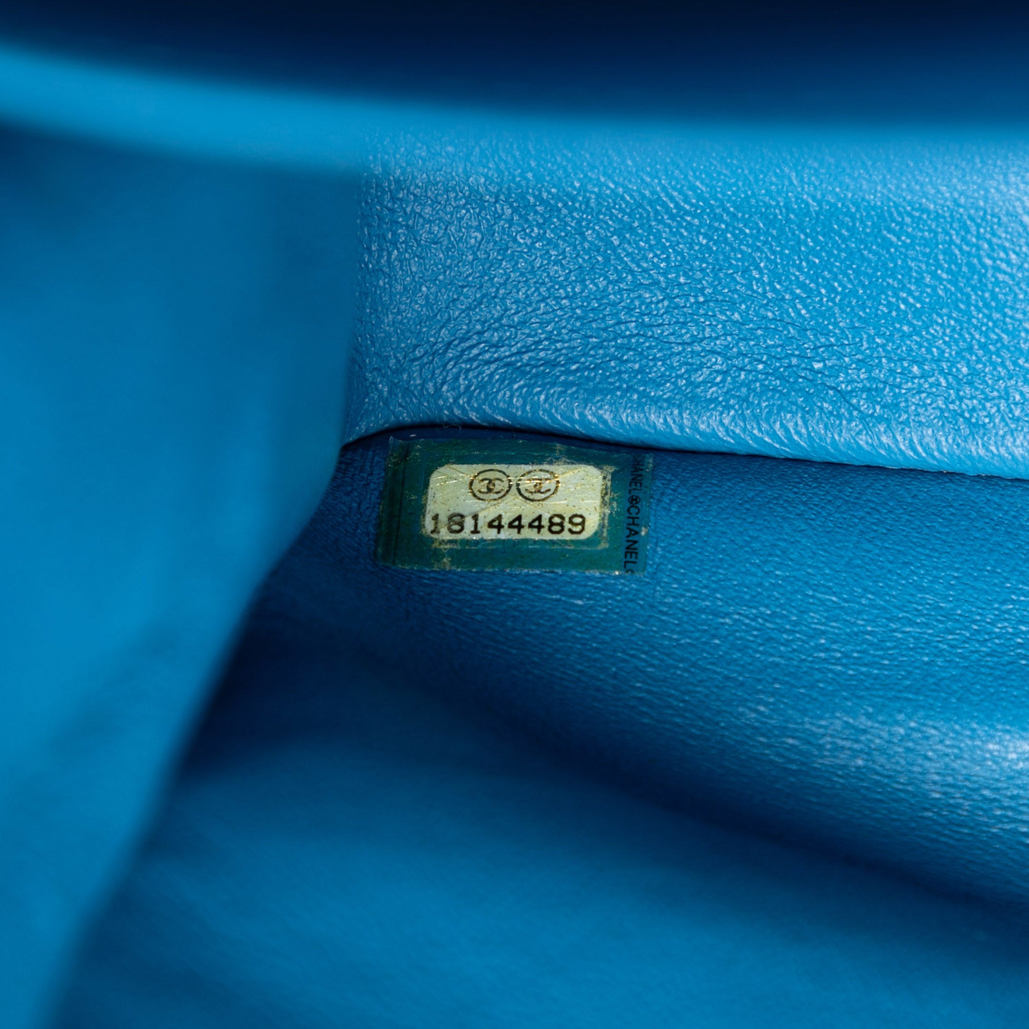 Jumbo Classic Caviar Double Flap - Image 6