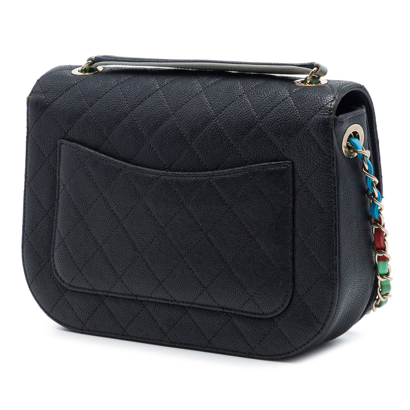 Paris Cuba Medium Quilted Caviar Thread Around Flap - Image 2