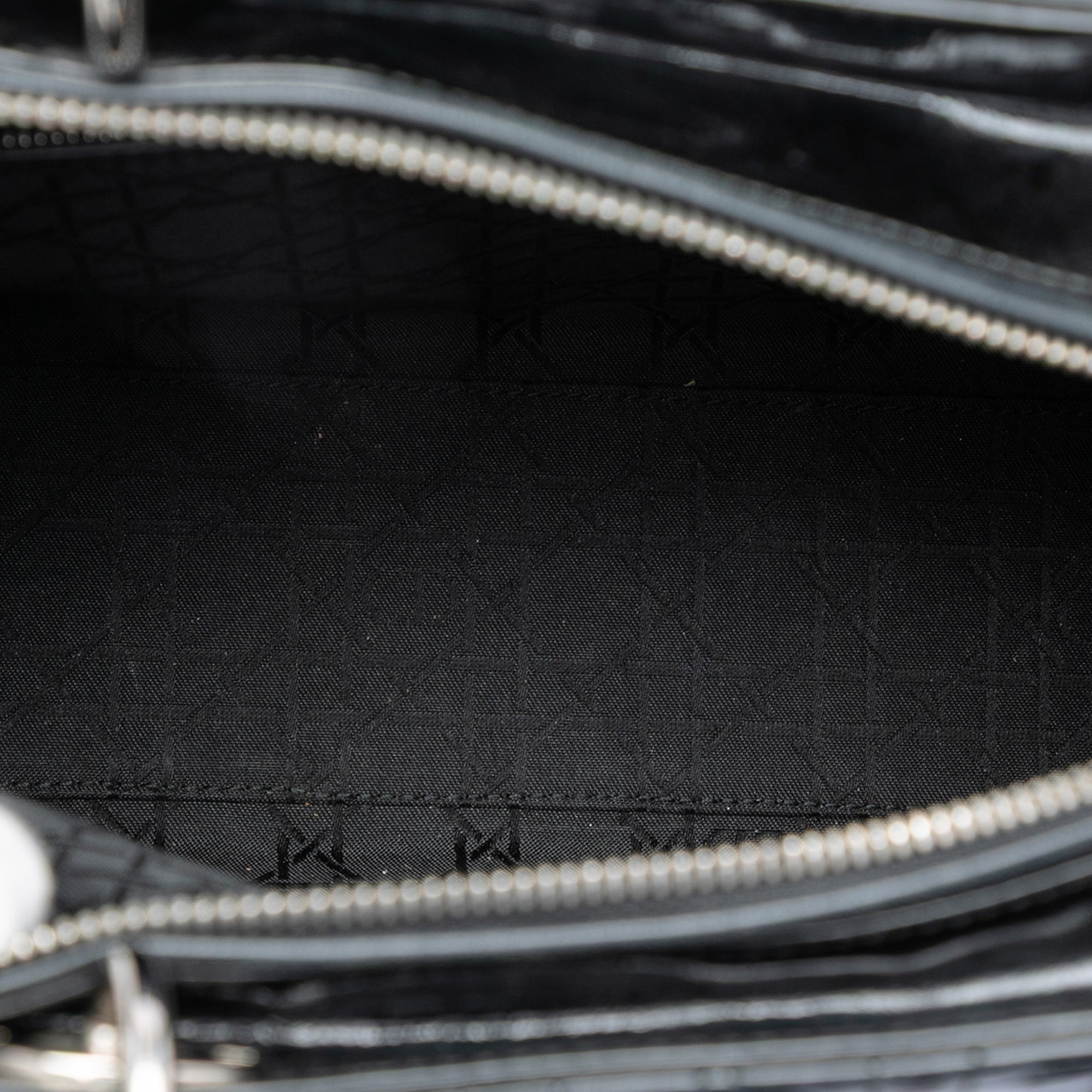 Large Patent Cannage Lady Dior - Image 4