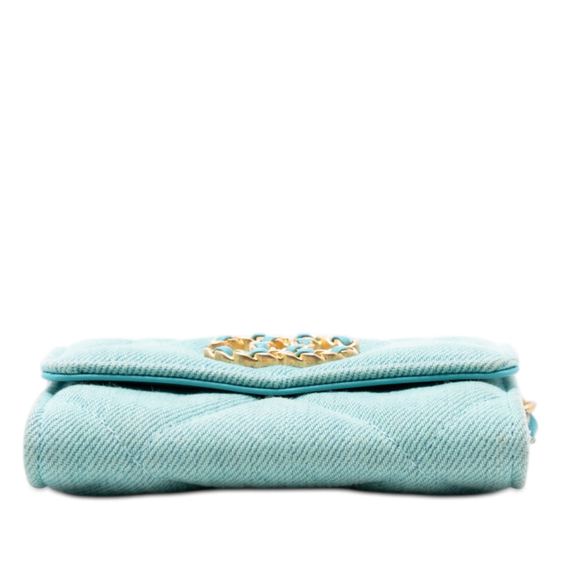 Quilted Denim 19 Card Holder with Chain - Image 3